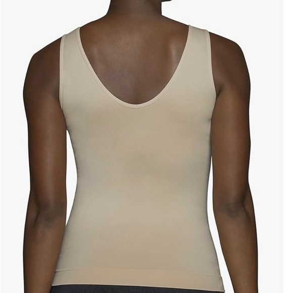 🌸Vanity Fair 2 PC Smoothing Tank - Picture 5 of 7